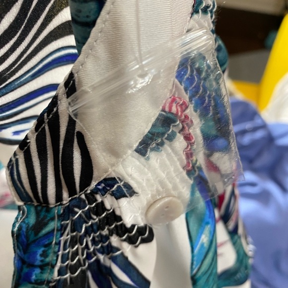 Draper and Damon’s Hawaiian Print Blouse Pink Green Palm Print Golden Girls NEW - Picture 3 of 11